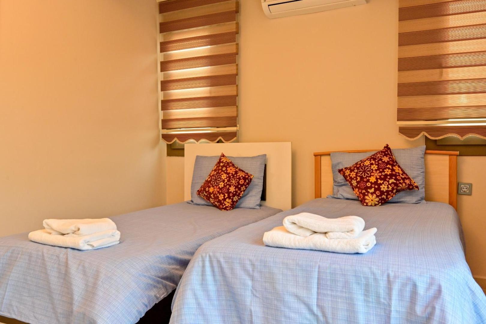 Lorenzo- 4 Bedroom Holiday Villa In Hisaronu Fethiye Dış mekan fotoğraf